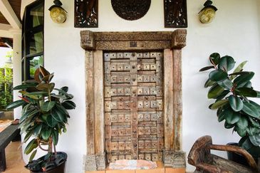 Tropicana Golf & Country Resort