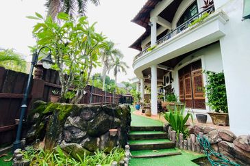 Tropicana Golf & Country Resort