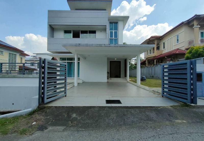 Bandar Mahkota Cheras