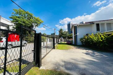 Kampung Datuk Keramat