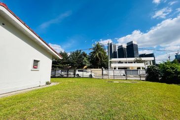 Kampung Datuk Keramat