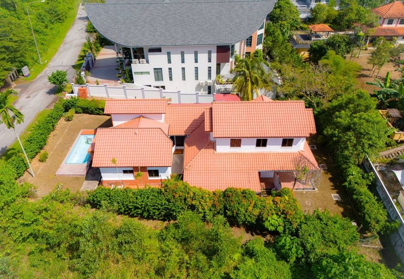 Sungai Buloh Country Resort