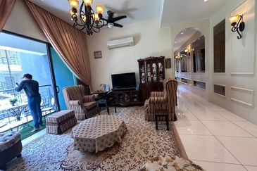 Kampung Sungai Kayu Ara