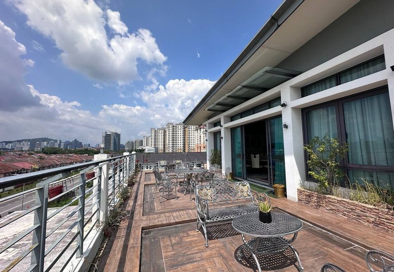 Kampung Sungai Kayu Ara