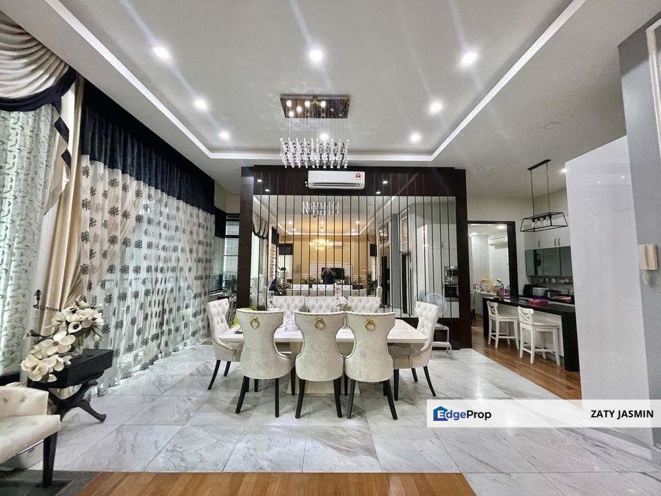 Jelutong Heights END LOT Semi D (Lift & Extra Land) @ Bukit Jelutong , Selangor, Bukit Jelutong