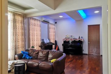 KGSAAS Golf Club, Seksyen 13