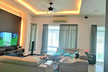 KGSAAS Golf Club, Seksyen 13