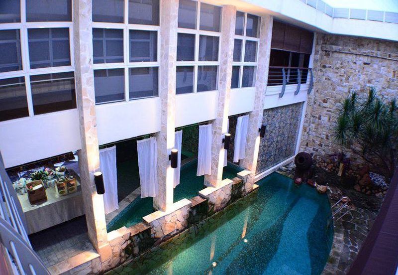 Luxury Bungalow (20,000 sqft with Swimming Pool) Desa Pandan KL FOR SALE