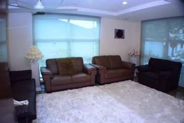 Luxury Bungalow (20,000 sqft with Swimming Pool) Desa Pandan KL FOR SALE
