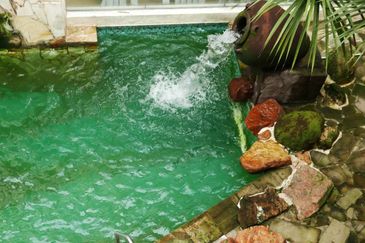 Luxury Bungalow (20,000 sqft with Swimming Pool) Desa Pandan KL FOR SALE