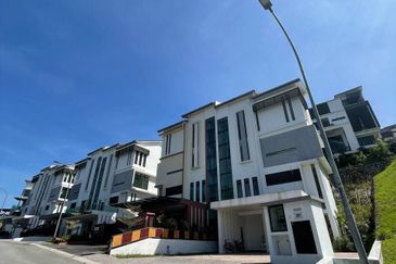 Kingsley Hills @ Putra Heights
