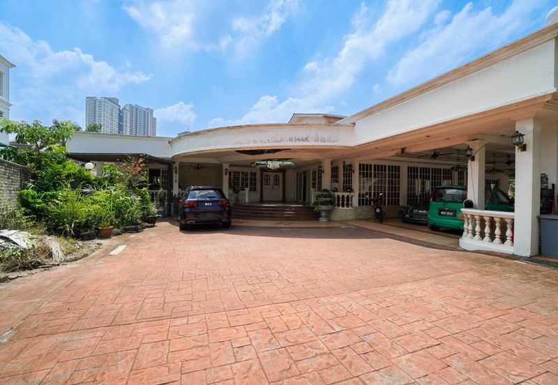 Kenny Hill SERENE LOCATION Two Storey Bungalow Bukit Tunku,Kuala Lumpur