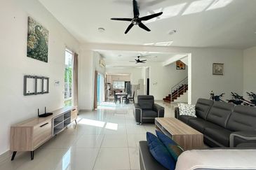 Perdana Lakeview East