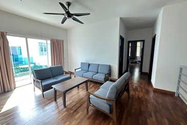 Perdana Lakeview East