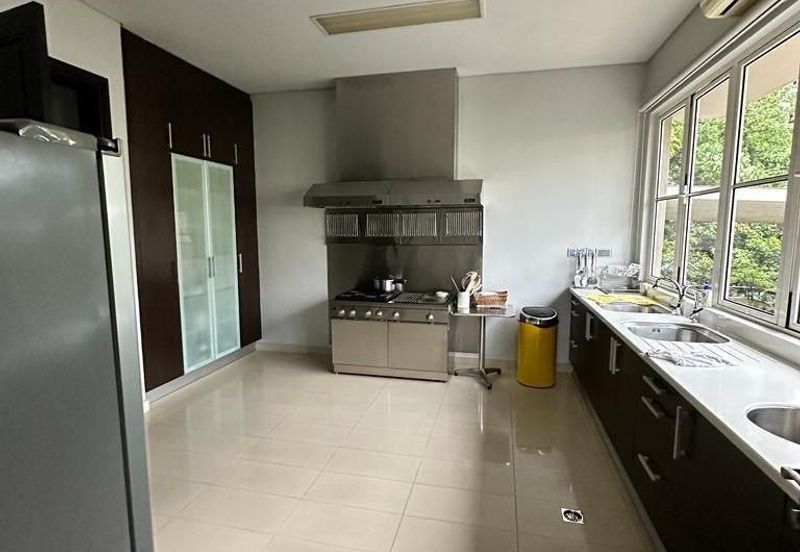 Bangsar Hill Luxury 5 Storey Private Bungalow (20,000 sqft) KL FOR SALE