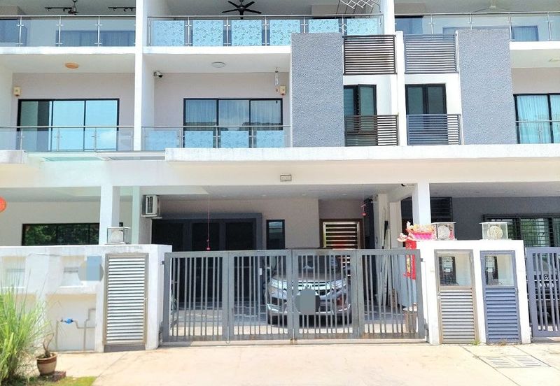 Bandar Sierra Puchong