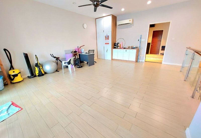 Bandar Sierra Puchong