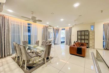 Saville @ The Park - Twin Villa