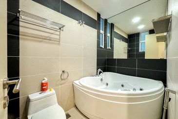 Saville @ The Park - Twin Villa