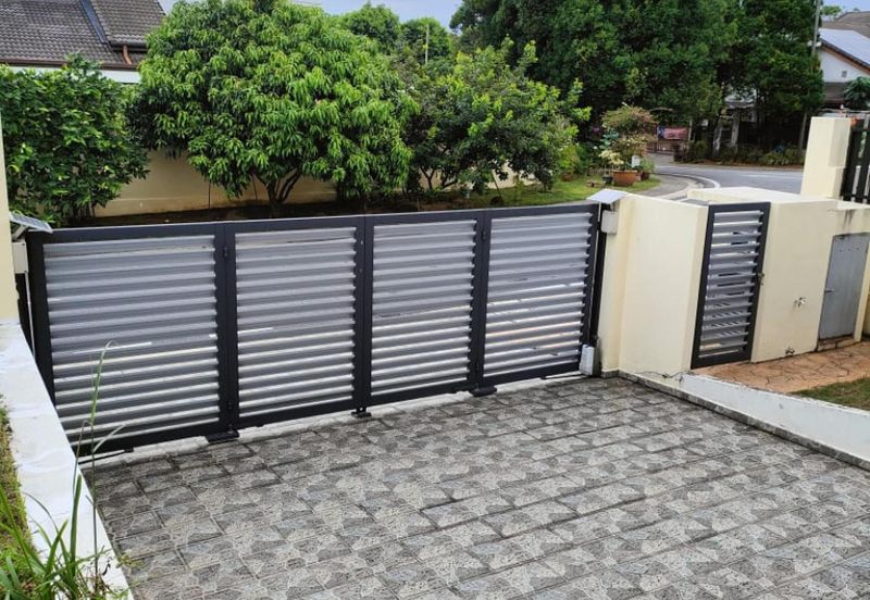 Subang Bestari, Huge CORNER Safira Double Storey Bungalow  