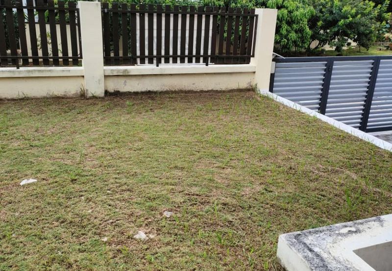 Subang Bestari, Huge CORNER Safira Double Storey Bungalow  