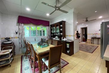 Bandar Tun Hussein Onn