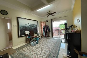 Bandar Tun Hussein Onn