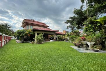 Bandar Tun Hussein Onn