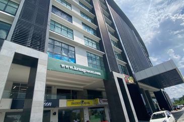 Kenwingston Square Garden