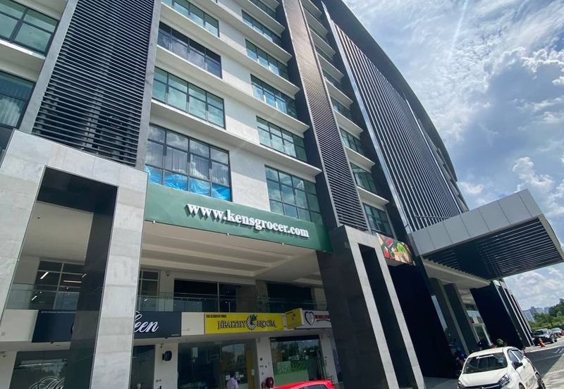 Kenwingston Square Garden