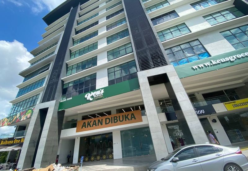 Kenwingston Square Garden