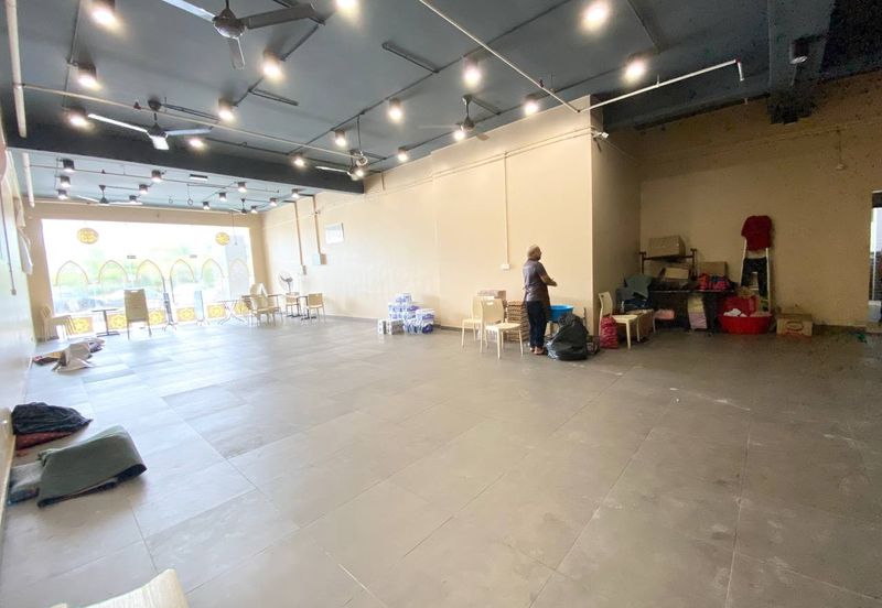 Kenwingston Square Garden