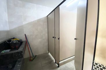 Kenwingston Square Garden