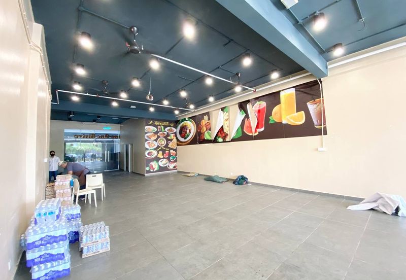 Kenwingston Square Garden