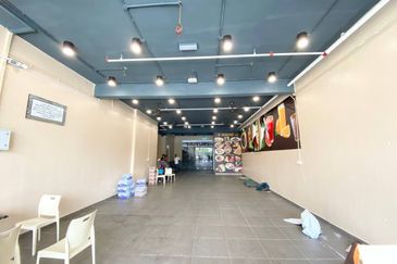 Kenwingston Square Garden