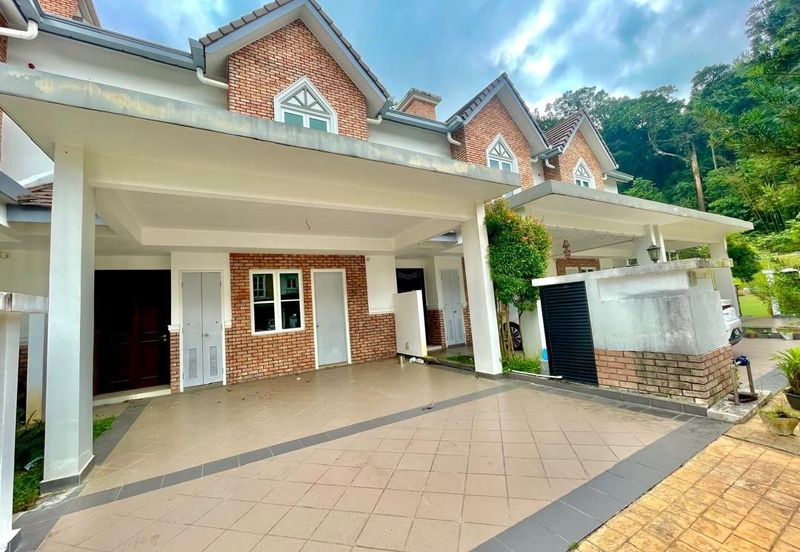 Charming Essex, Setia Eco Templer