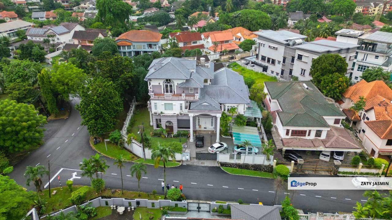 SS19 Subang Jaya CORNER LOT & MODERN Freehold 2.5 Storey Bungalow for ...