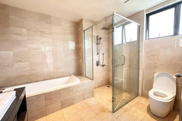 Infiniti 3 Residences