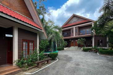 Sungai Buloh Country Resort