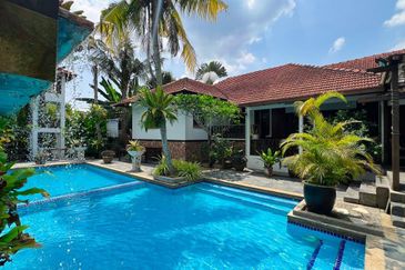 Sungai Buloh Country Resort