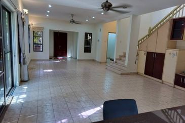 Bukit Jelutong Inter Corner / Endlot Two Storey Terrace, Shah Alam 