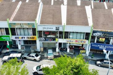 D Square @ Bandar Damai Perdana