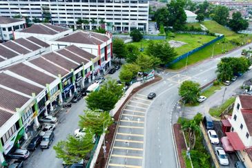 D Square @ Bandar Damai Perdana