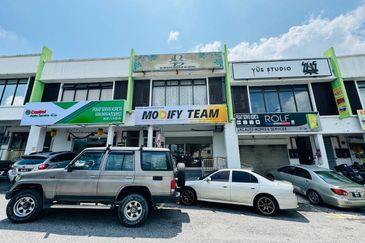 D Square @ Bandar Damai Perdana