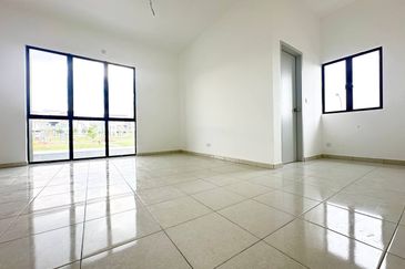 Bywater Homes Type Auritum Setia Utama 3