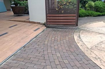 Bukit Tunku Kenny Hills, Double storey strata Bungalow 