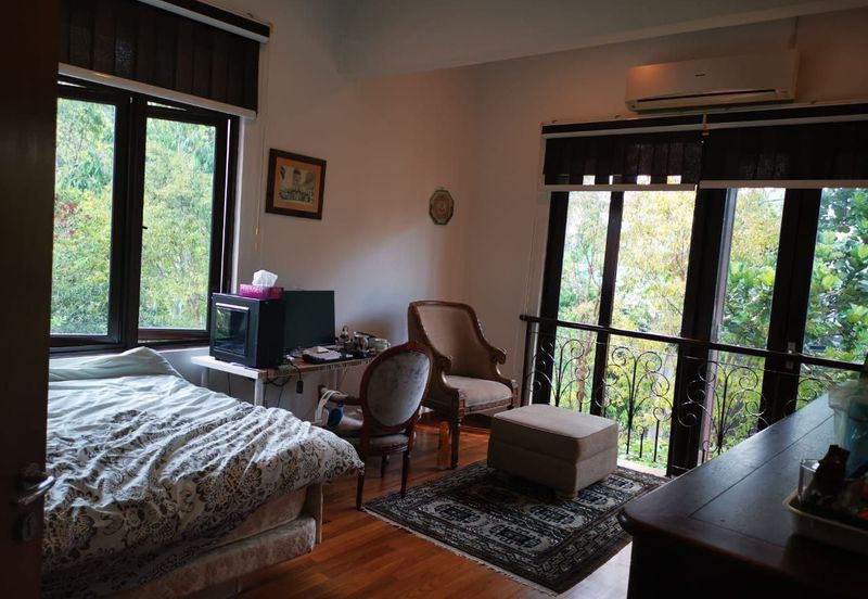 Bukit Tunku Kenny Hills, Double storey strata Bungalow 