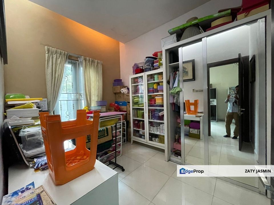 Laman Damaisari, END LOT 3 Storey Semi-D, Bukit Segambut, Kuala Lumpur, Segambut