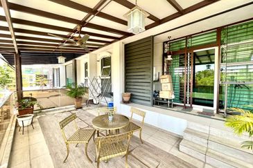 Cyprus USJ Heights, FACING LAKE 2.5 Storey Terrace (24x80) Fully Renovated Subang Jaya