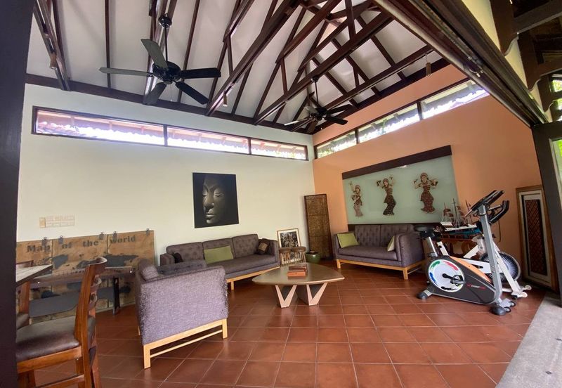 Changkat Kiara Surya